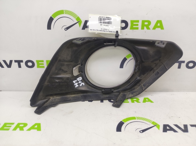 Решітка бампера, ліва 622574BA0B NISSAN