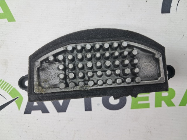 Регулятор оборотів пічки 64119377854 BMW