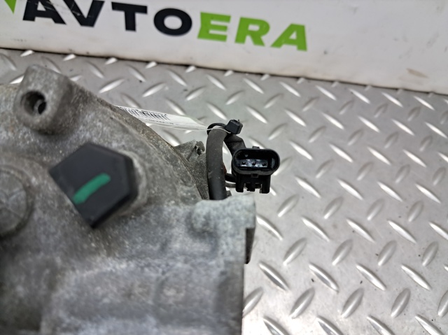Компресор кондиціонера 64526822847 BMW