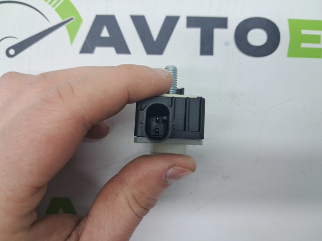 Датчик подушки безпеки 65779305252 BMW