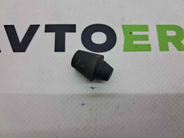 Буфер капота гумовий 6582950A00 NISSAN