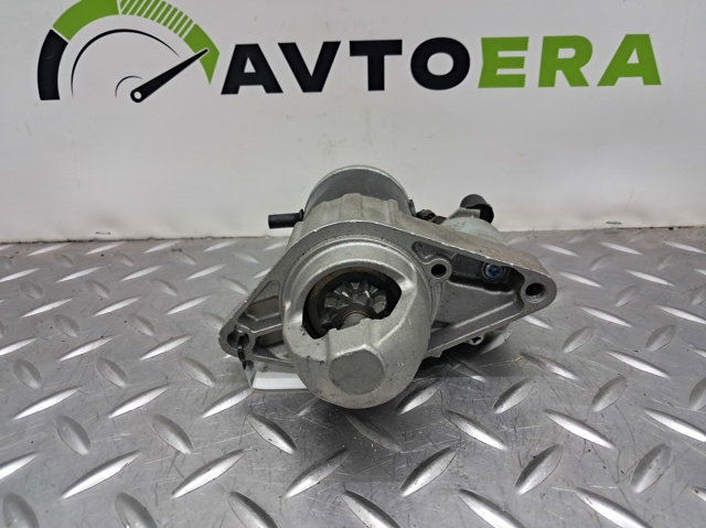 Стартер автомобільний 68084005AA CHRYSLER