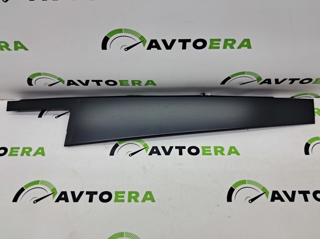 Накладка задньої двері, правої, вертикальна 68102576AC CHRYSLER