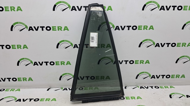 Скло кутове дверей задніх 681230R100 TOYOTA