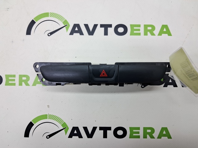Блок кнопок центральної консолі 68156949AC CHRYSLER