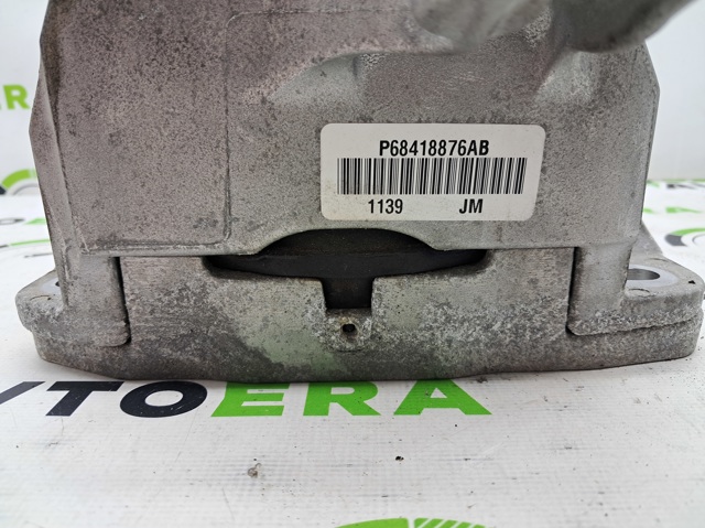 Подушка (опора) двигуна, ліва 68190606AE CHRYSLER
