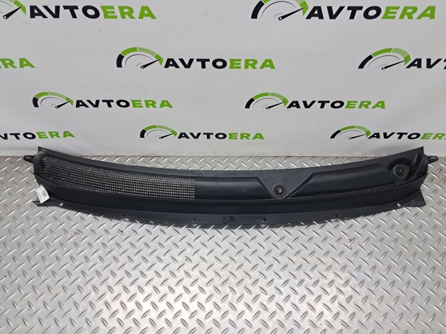 Решітка склоочисників 68223595AA CHRYSLER