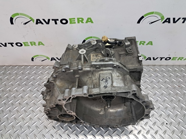 Коробка автомат 68257902AA CHRYSLER