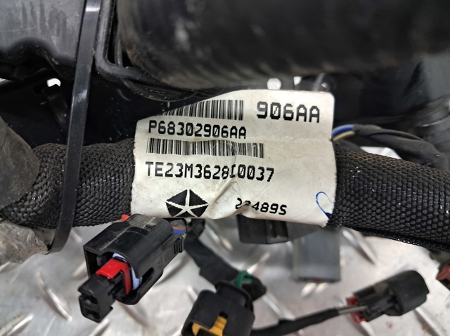 Електропроводка моторного віддсіка 68302906AB CHRYSLER