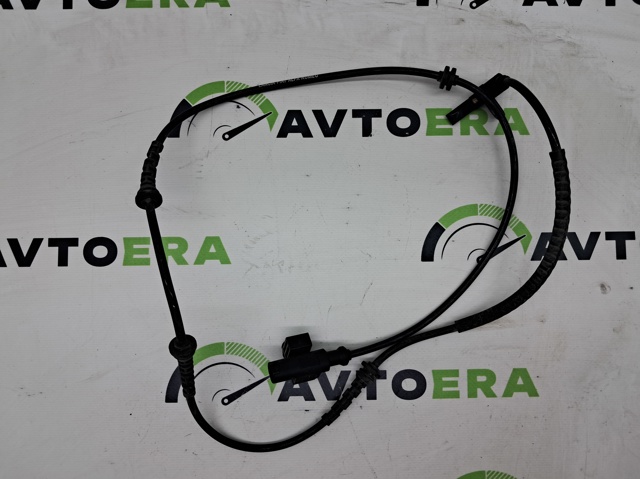 Датчик АБС (ABS) задній 68372700AA CHRYSLER