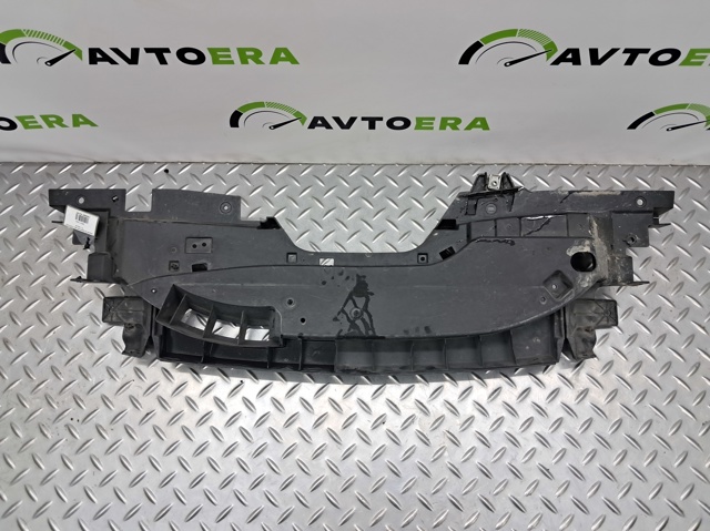 Повітропровід / дефлектор радіатора, верхній 68437119AA CHRYSLER