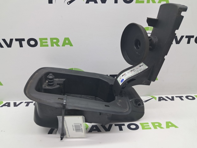 Завіса лючка бензовака 68461182AA CHRYSLER