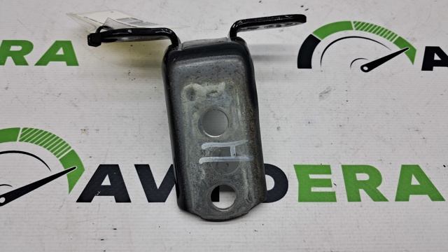 Петля задніх дверей, лівих 6878052031 TOYOTA