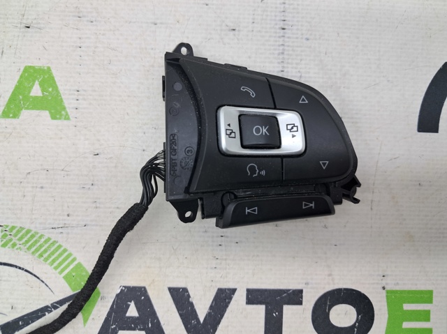 Блок кнопкових перемикачів рульового колеса 6C0959442AICX VAG