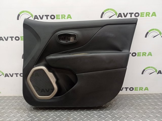 Обшивка салону 6NQ15LXHAA CHRYSLER