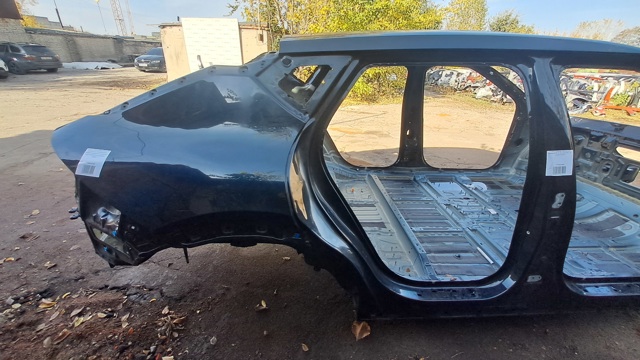 Крило заднє праве 71504CVC00 HYUNDAI