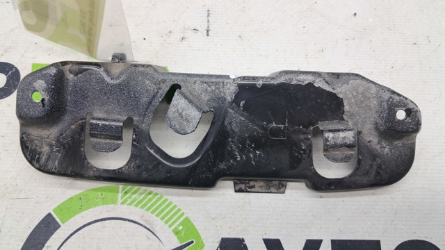 Кронштейн бампера заднього, правий 71541TVAA00 HONDA