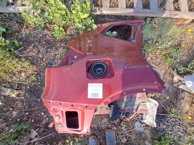 Бічна частина задні праві 781124BA0A NISSAN