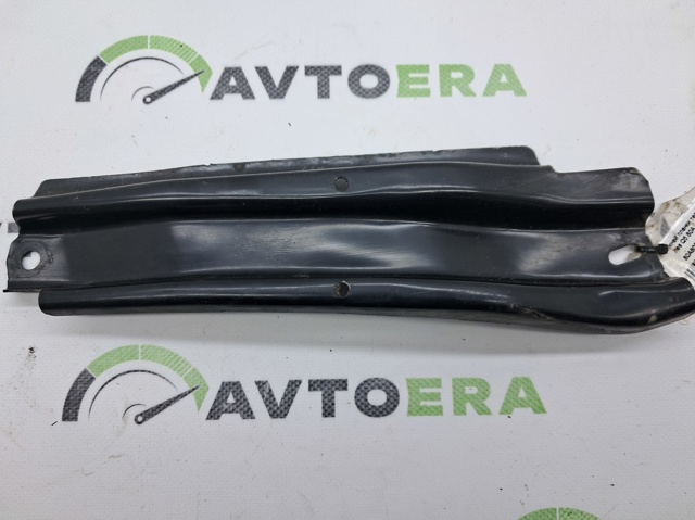 Кронштейн суппорту радіатора нижній 80A805527 VAG