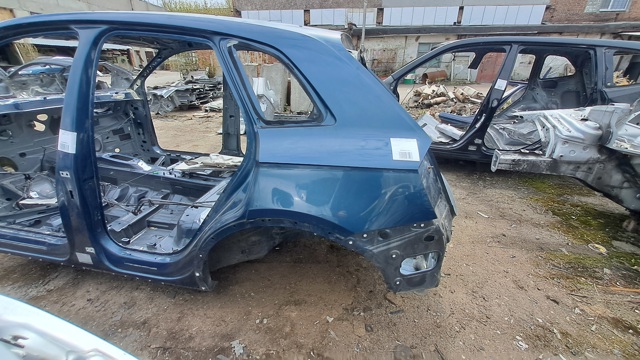 Крило заднє 80A809837STL VAG