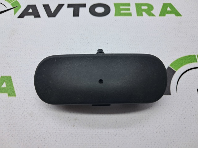 Форсунка омивача скла лобового, ліва 80A955987A VAG