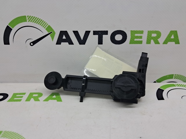 Амортизатор кришки бардачка 80B857324 VAG