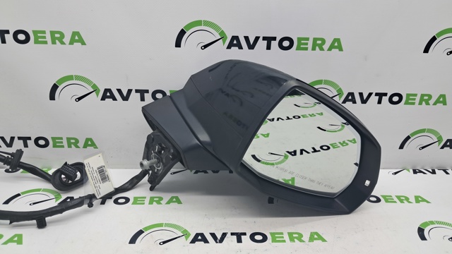 Праве бокове дзеркало 80B857410C9B9 VAG