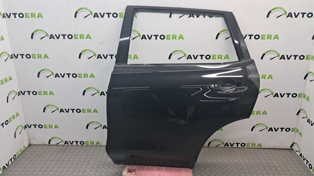 Двері пасажирськи задні ліві 821014BA0A NISSAN