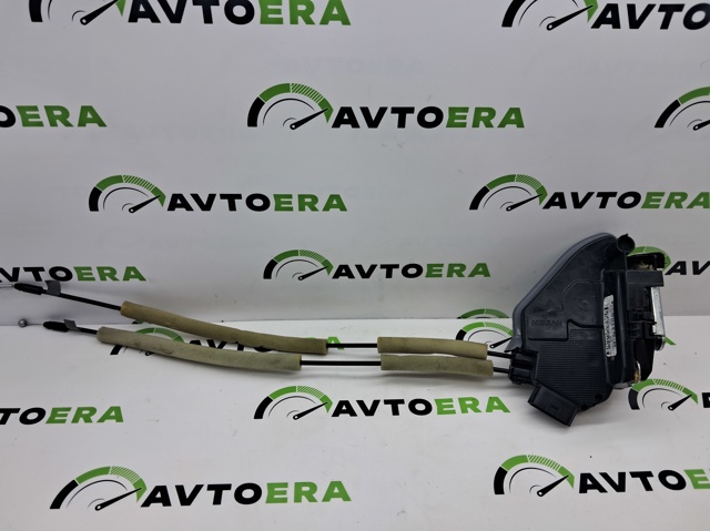 Замок задньої двері, лівої 825014BA0B NISSAN