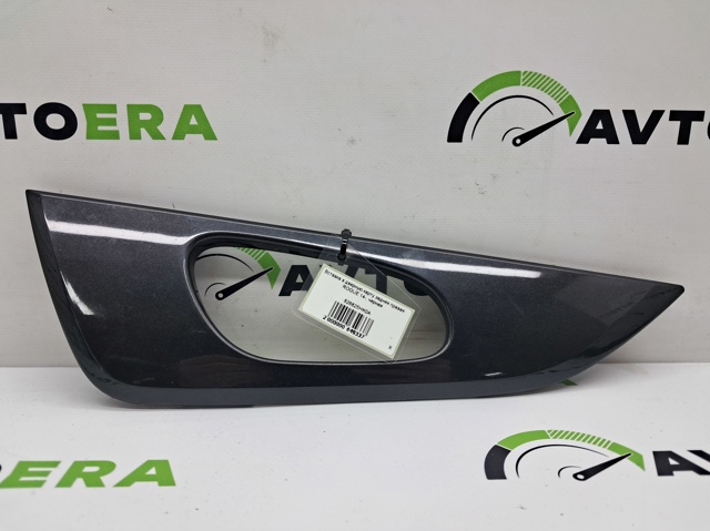 Накладка кнопки склопід'ємника заднього правого 826825HK0A NISSAN