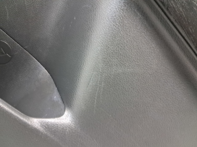 Оббивка дверей бічної (зсувної) 829A06RR7A NISSAN