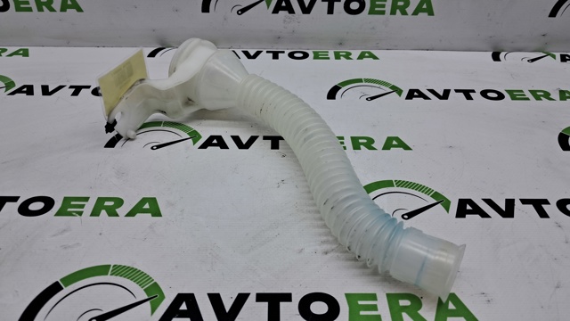 Горловина бачка омивача 8531942230 TOYOTA
