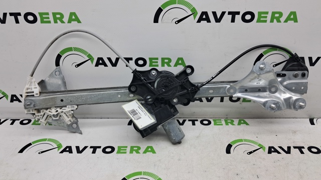 Мотор склопідйомника дверей передніх, правих 857100R010 TOYOTA