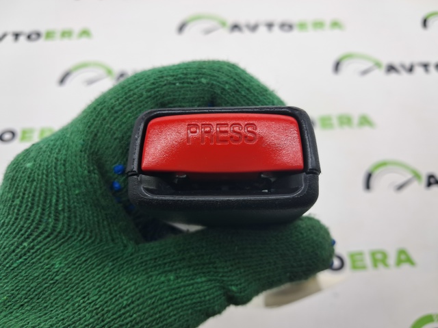Важіль фіксатор ременя безпеки задній лівий 888424BA8A NISSAN