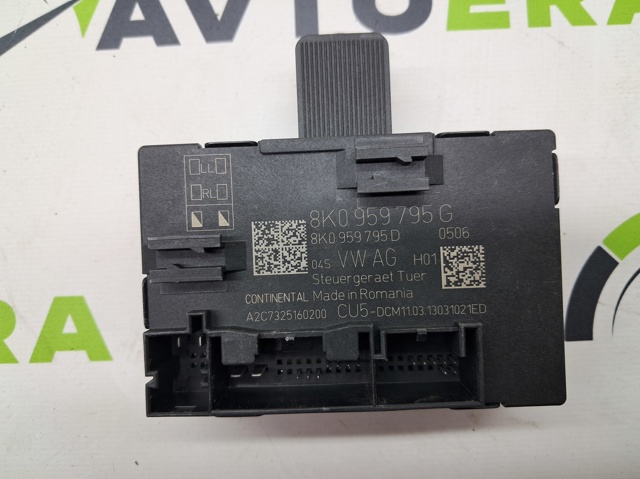 Блок комфорту задніх дверей 8K0959795G VAG
