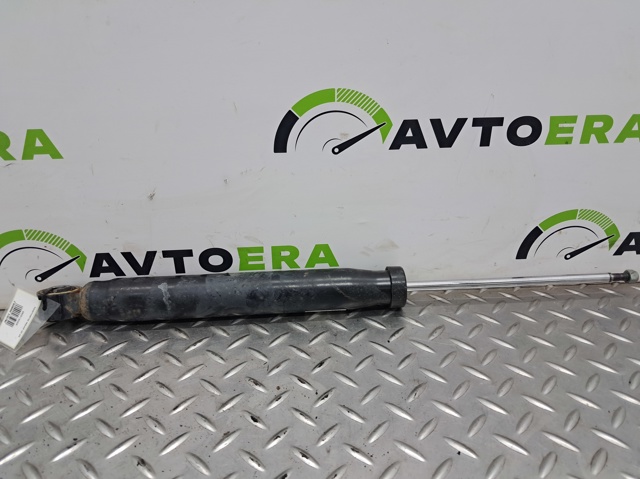Стійка амортизатора задня 8R0513035R VAG