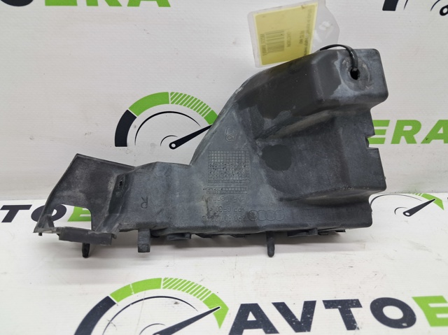 Напрямна переднього бампера, права 8R0807284C VAG