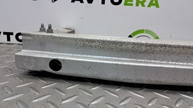 Швелер бампера 8R0807313B VAG