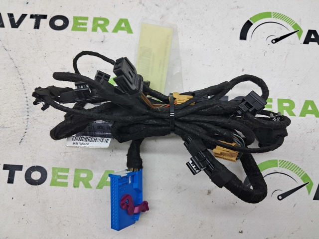 Електропроводка передніх дверей 8R0971035AQ VAG
