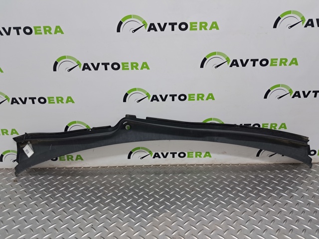 Водостік лобового скла, жабо 8R181940301C VAG
