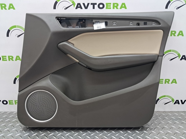 Пластик 8R1867104AHAPI VAG