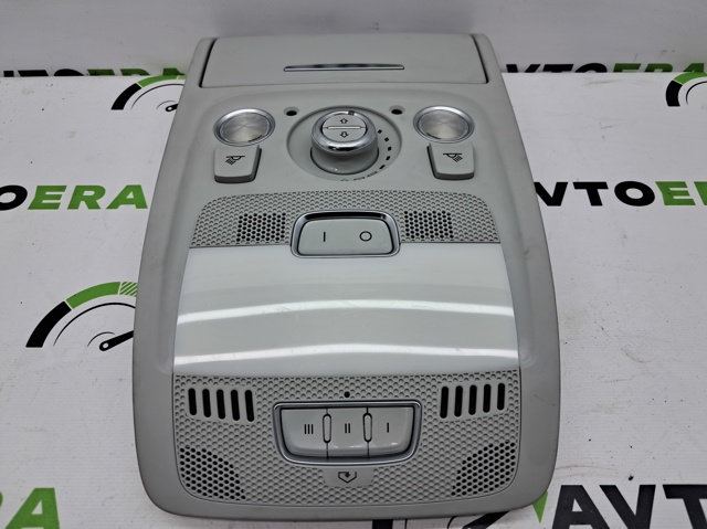 Плафон освітлення салону/кабіни 8T0947140ET1 VAG