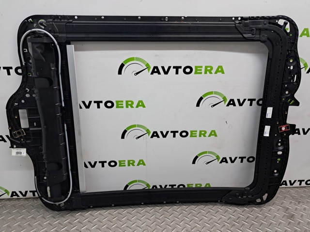 Деталі люків облицювання кузова 8U0877049A VAG