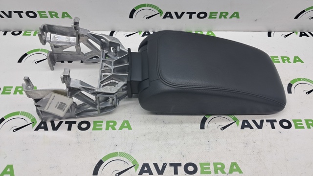 Підлокітник переднього сидіння 8V0864207C38M VAG