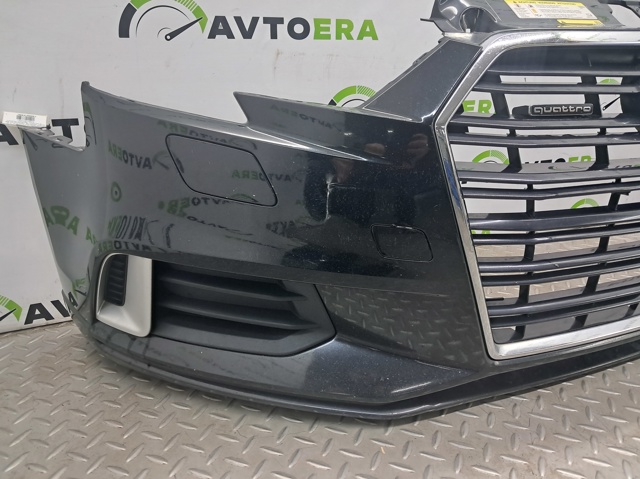 Бампер на авто 8V5807065QGRU VAG