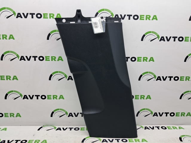 Обшивка стійки кузова внутрішньої, середня нижня ліва 8V58672394PK VAG