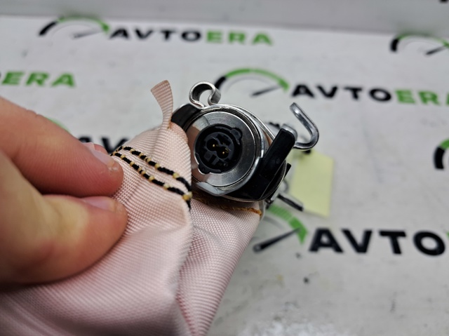 Подушка Айрбег спинки сидіння правого 8V5880242A VAG