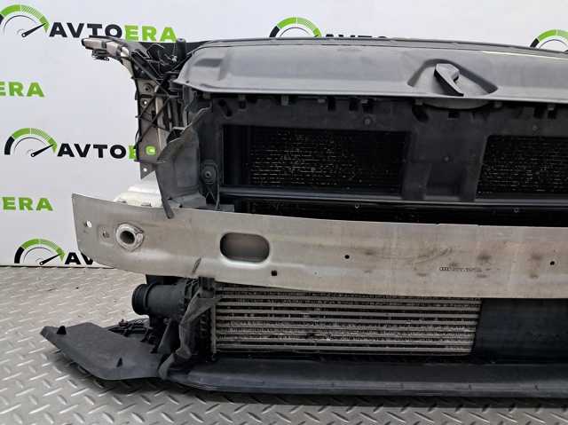 Радіатор системи охолодження двигуна 8W0121251L VAG