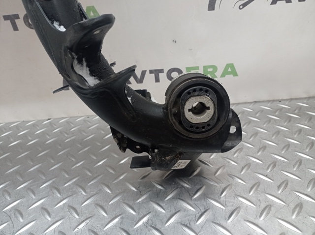 Балка задньої підвіски, підрамник 8W0505235AE VAG