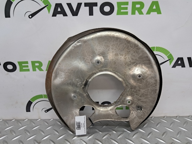 Захист гальмівного диска заднього, лівий 8W0615611 VAG